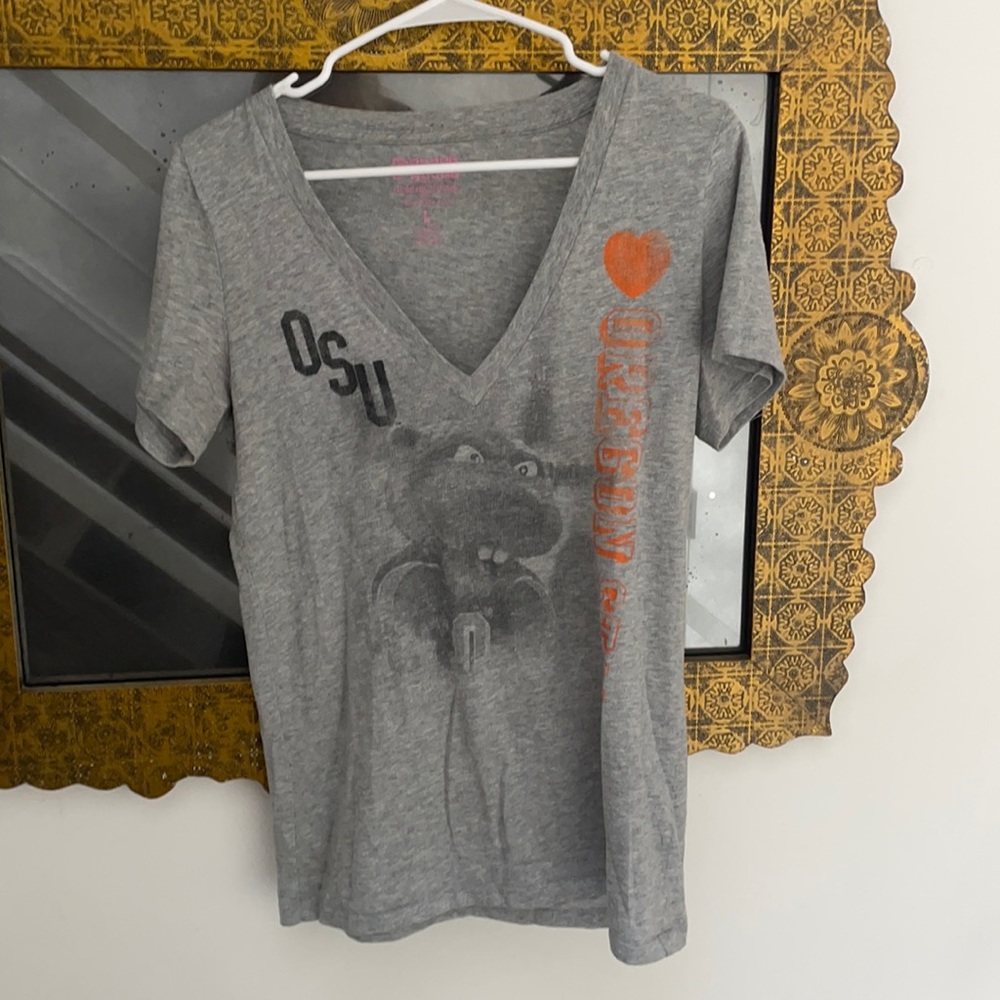 VS Pink college collection Oregon state tee
